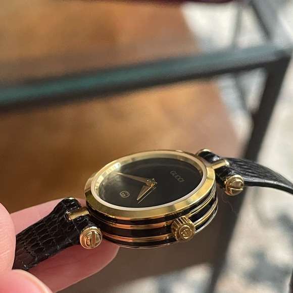 Vintage Gucci Watch - Picture 8 of 16
